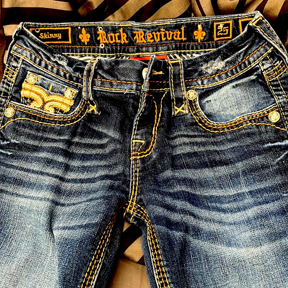Rock revival size 25 skinny jeans, worn one time